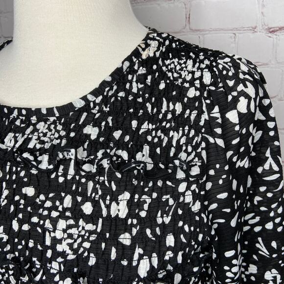 Fever Black White Dot Print Smocked Ruffled 3/4 Sleeve Top Women Medium New Mono - Picture 3 of 9